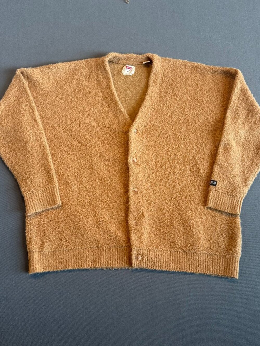 Levi’s Relaxed Cardigan Sweater Men’s XXL Tan Boucle Wool Blend Button Front